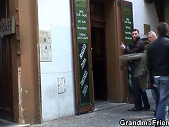 デカ尻, デカパイ, ブロンド, 巨乳な, お婆さん, 熟年, 母, 三人