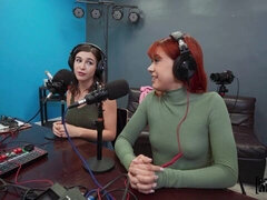 Gros cul, Grosse bite, Gros seins, Blonde, Sucer une bite, Queue, En levrette, Mère que j'aimerais baiser