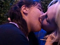 Amateur, Chica, Rubia, Interracial, Besar, Lesbiana