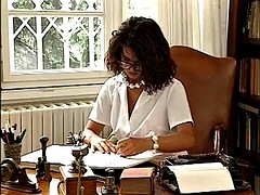 Большие сиськи, Минет, Брюнетки, Знаменитости, Большие дырки, Секс без цензуры, Итальянки, Втроем