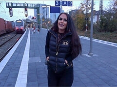 Grosser schwanz, Blasen, Besamung, Schwanz, Hardcore, Öffentlich, Muschi, Toilette