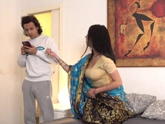 デカチン, 惨い, 捕まる, インド人, 淫乱熟女, 母, 裸, ラフ