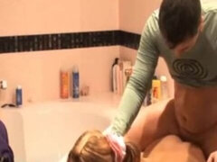 Blond, Hondjeshouding, Sperma in gezicht, Klein, Kut duiken, Douche, Slikken, Webcamera