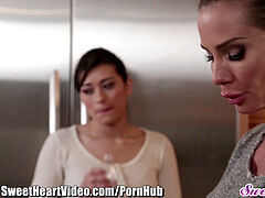 舐める尻, キス, レズビアン, なめる, 淫乱熟女, オーガズム