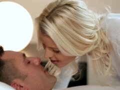 Blondine, Blasen, Aufs gesicht abspritzen, Fußfetisch