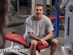 Большая жопа, Глубокая глотка, Член, Спортзал, Хд, Лизание, Натуральные сиськи, Киски