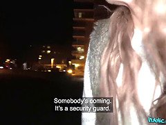 Большая жопа, Большие сиськи, Британки, Толстые, Огромные размеры, На природе, На публике, Жесткий секс