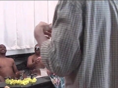 アメリカ人, ブロンド, グループ, デカチンの, 異人種間, 淫乱熟女, オージー, フェラする