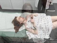 Amateur, Gros seins, Sucer une bite, Hard, Seins naturels, Bureau, Rousse roux, Adolescente