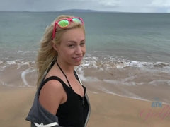 Любители, Пляж, Бикини, Блондинки, Подружка, От первого лица, Киски, Курящие