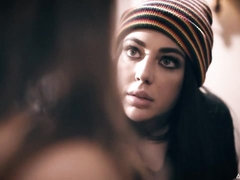 Morena, Besar, Lamidas, Masturbación, Coño, Afeitado, Estriptis, Adolescente