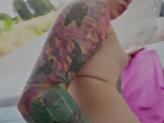 Amateur, Nana, Sucer une bite, De plein air, Piercing, Pov, Prostituée, Réalité