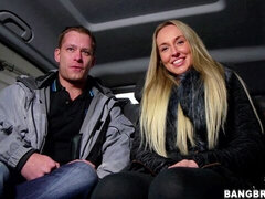 18 jaar, Grote lul, Blond, Pijpbeurt, Auto, Hondjeshouding, Kut duiken, Mager