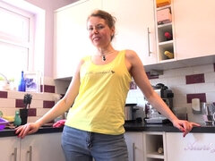 Housewife Alexia Plays For You In The Kitchen - Pussy Rubbing