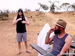 Cul, Derrière les coulisses, Brunette brune, Poilue, Hd, Naturelle, De plein air, Chatte