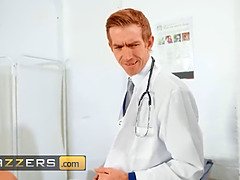Anaal, Grote lul, Grote mammen, Pijpbeurt, Bruinharig, Voeten, Hd, Pijn