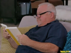 18, 素人, アナル, ブロンド, 浮気者, なめる, スパンキング, おもちゃ