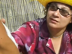 Leie, In den arsch, Geile alte tussi, Kompletter film, Brille, Italienisch, Reif, Pissen