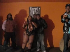 Schwarz, Verrückt, Schwarz, Lesbisch, Nackt, Öl, Muschi, Titten