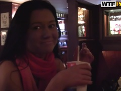 アナル, 茶髪の, お金, 公共, タトゥー, 三人