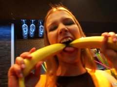 Blasen, Tanzen, Küssen, Lesbisch, Lecken, Orgie, Party, Muschi