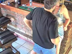 Enthousiasteling, Bedriegen, Aangekleed, Stel, Sperma shot, Kut duiken, Onder de rok, Vrouw