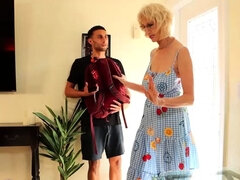 Blondine, Blasen, Fingern, Handjob, Hardcore, Reif, Student