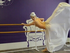 ジム, Hd, 裸, 小柄, オマンコ, 一人, ティーン, オッパイの