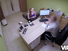 Money, czech couple money, interview