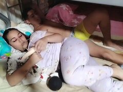 Толстушки, Большая жопа, Большой член, Большие сиськи, Брюнетки, Пухленькие, Оргазм, Мачеха