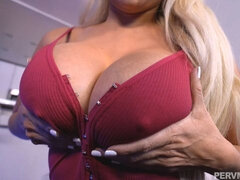 Gorda, Culo grande, Rubia, Mamada, Vestido, Pajear, Madres para coger, Pov