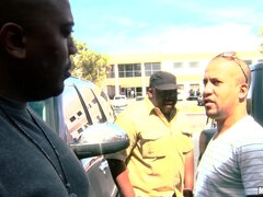 Noire, Blonde, Sucer une bite, Gorge profonde, Hard, Interracial, Mère que j'aimerais baiser, Pov