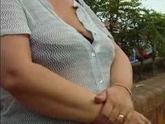 露出狂, 熟年, スカート