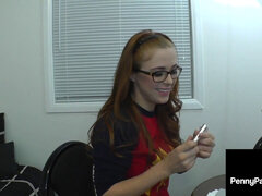 In den arsch, Blasen, Spermaladung, Brille, Handjob, Zierlich, Rotschopf, Schwestern