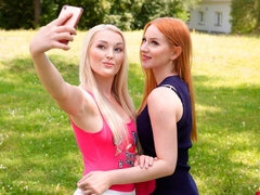 デカ尻, ブロンド, レズビアン, なめる, 下着, オナニー, 淫乱熟女, オマンコ