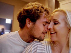 Cul, Gros seins, Blonde, Femme au foyer, Mature, Mère que j'aimerais baiser, Actrice du porno, Chatte