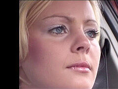 Bite énorme, Monstre