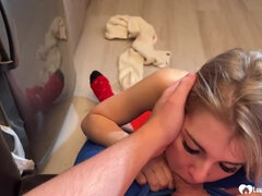 Babysitter works her mouth on a pecker