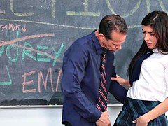 Culo grande, Rubia, Mamada, Morena, Universidad, Corridas, Corridas faciales, Maestra