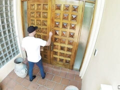 フェラチオ, バック, 指いじり, ラティーナ, 天然, 剃毛, ストリッピング, オッパイの