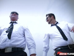 Большие сиськи, Грудастые, В машине, Собачьи, Каблуки, Крошечные, Сиськи, Влажная