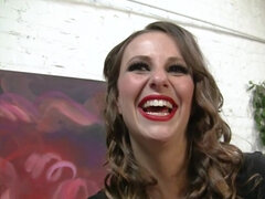 Leie, Grosser schwanz, Grosse titten, Blasen, Spermaladung, Aufs gesicht abspritzen, Hd, Pov