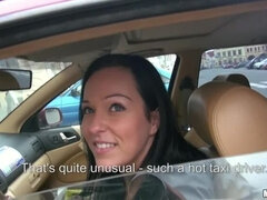 На публике, Киски