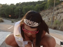 Grosse bite, Lunettes, Hd, Pov, Public, Pute, Espagnole