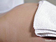 Bruinharig, Sperma, Sperma shot, Masseren, Pornster