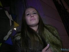 Leie, Blondine, Spermaladung, Hardcore, Pov, Öffentlich, Toilette