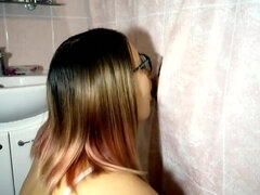 Amateur Threesome Gloryhole Blowjob - Replaced Her friend in the Bathroom