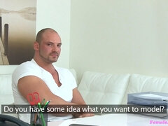 Auditie, Blond, Pijpbeurt, Sperma shot, Vrouw, Monster, Kantoor, Realiteit