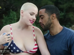 デカチン, 黒人, ブロンド, イく瞬間, チン, なめる, オマンコ, 馬乗り