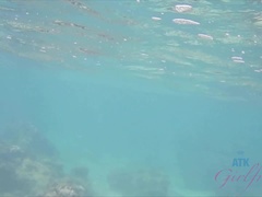 Time to spend a day out and snorkel with Jade!